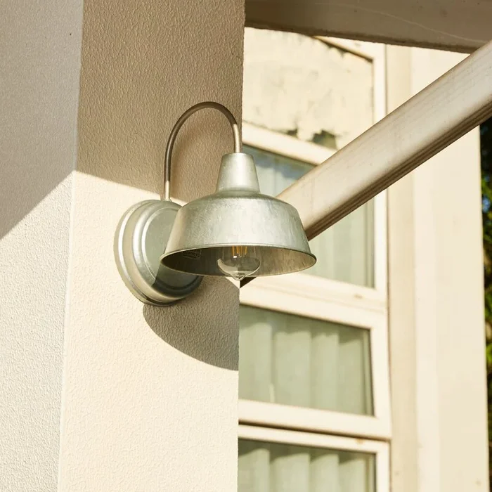 1-Light Outdoor Barn Light With Galvanized finish – 8.35″x10.65″x11″