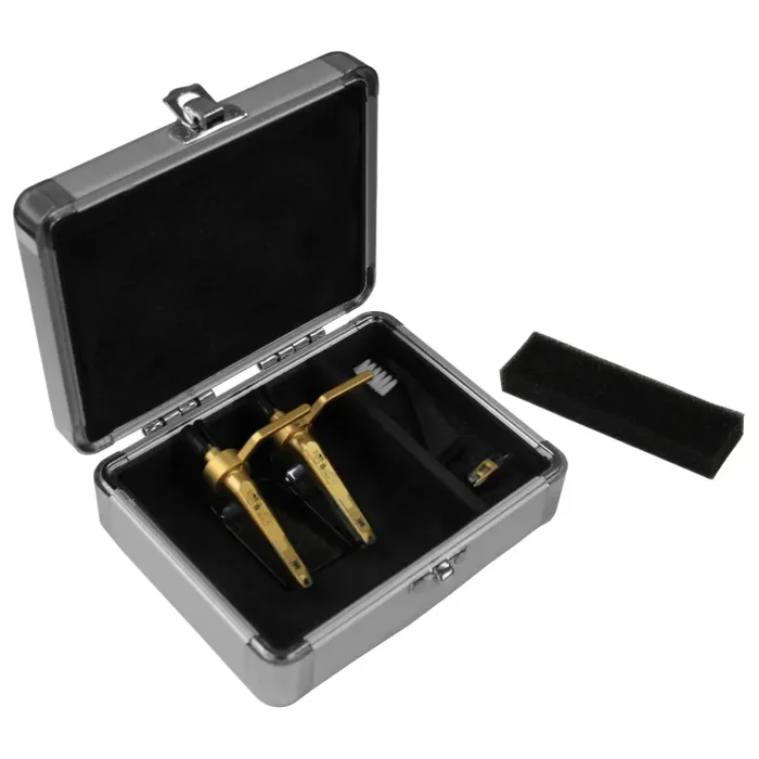B-Stock: Odyssey KCC2PR2SD, KROM Series Silver Diamond PRO2 Case for Two Turntable Needle Cartridges on Sale