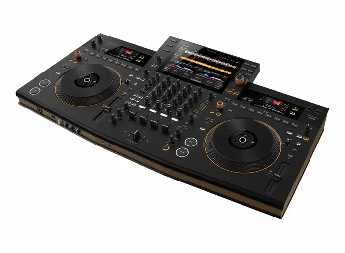 B-Stock: Pioneer DJ OPUS-QUAD Professional All-In-One DJ System