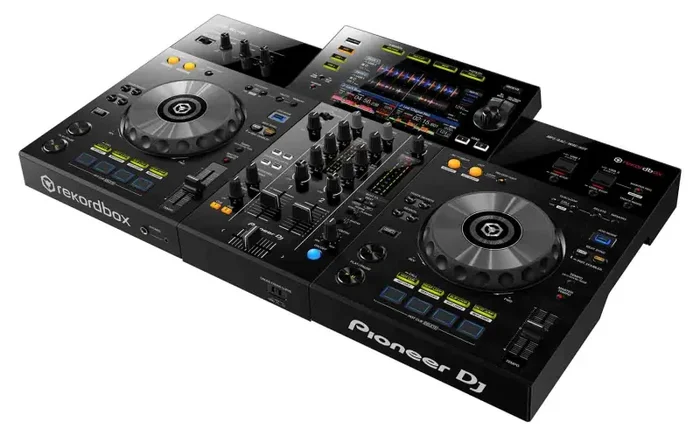 B-Stock: Pioneer DJ XDJ-RR, 2-Channel All in One DJ System for Rekordbox