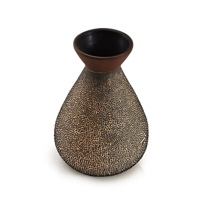 Black Hourglass Drinking Vessel (A+D)