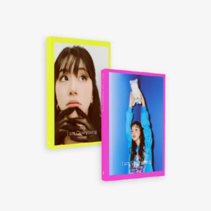 CHAEYOUNG – YES, I AM CHAEYOUNG. (1ST PHOTOBOOK) (2 VERSIONS)