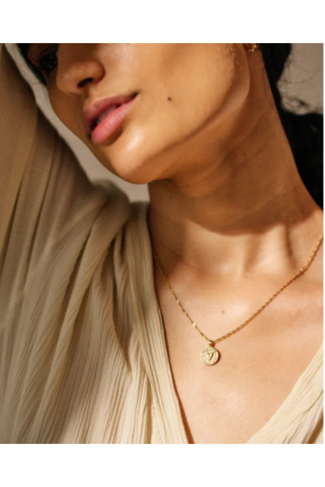 DEMI FINE HEART COIN NECKLACE