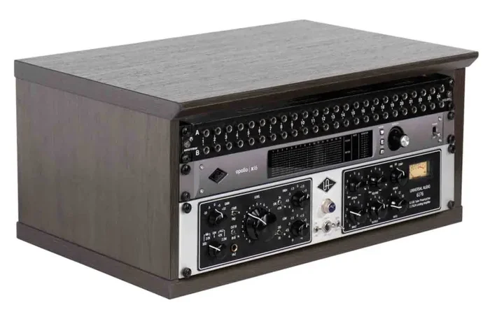 Gator Frameworks GFW-ELITERK-4U-BRN Elite Series Furniture Desktop 4U Studio Rack – Brown