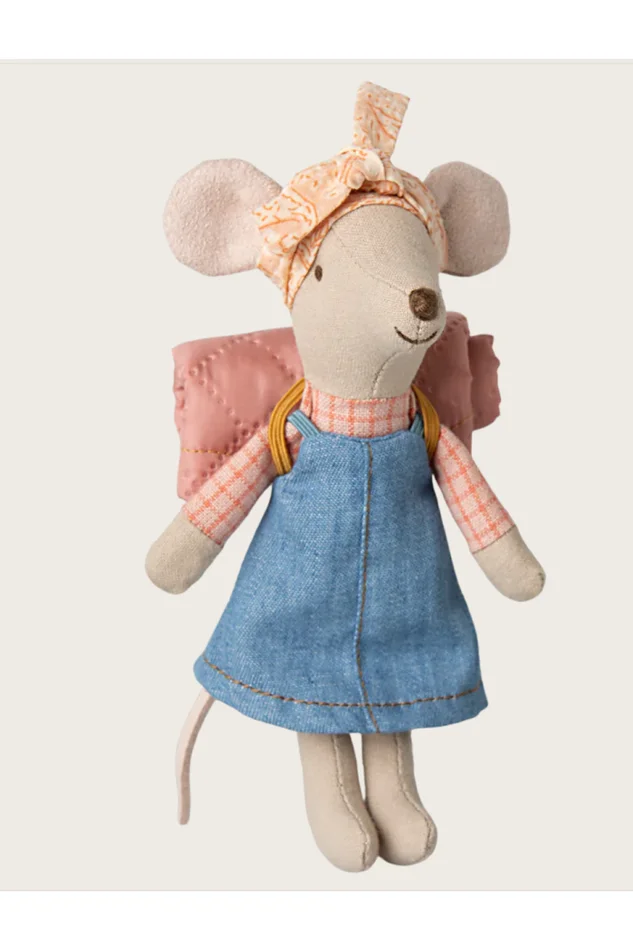 HIKER MOUSE, BIG SISTER