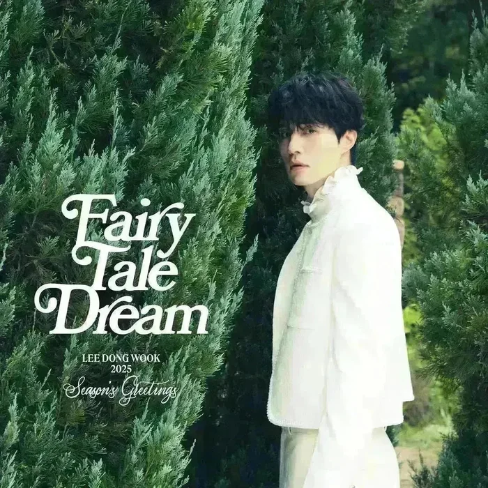 Lee Dong Wook – 2025 Season’s Greetings [Fairy Tale Dream]