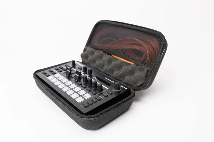 Magma MGA48025 Controller Case For MC-101 Groovebox Online Sale
