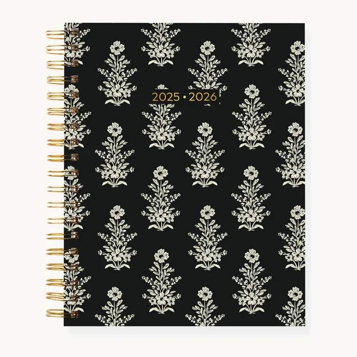 Midnight Damask 2025/26 Academic Planner: 7×9