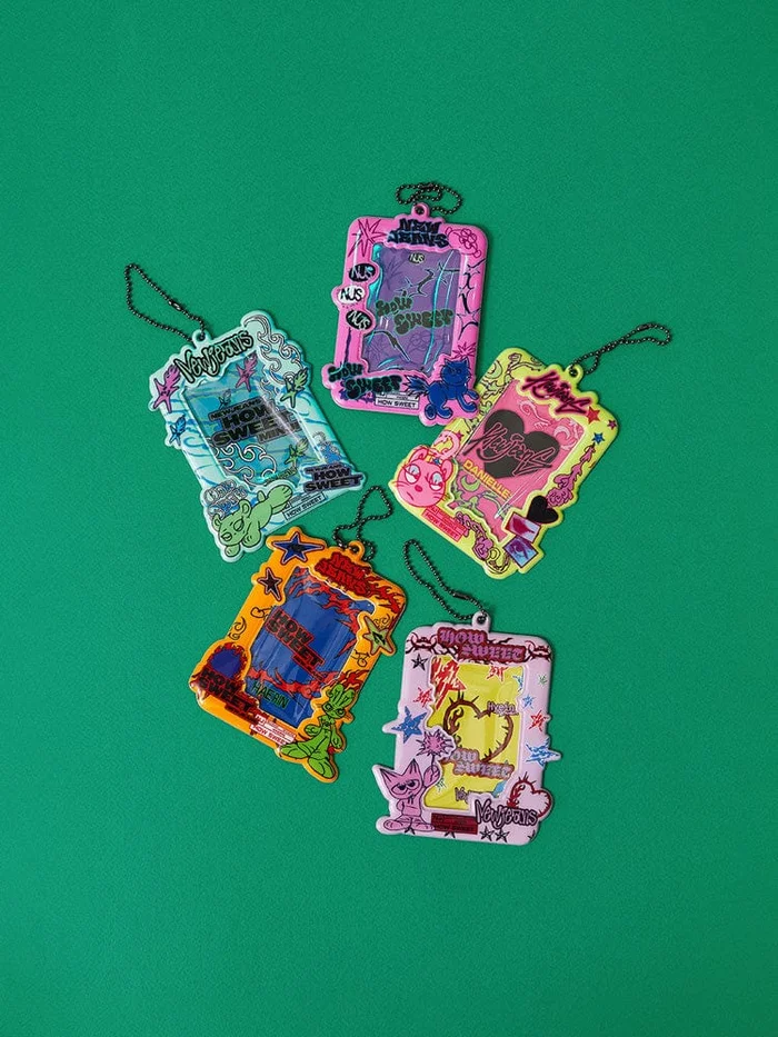 NewJeans – How Sweet MD Photo Card Holder Keyring