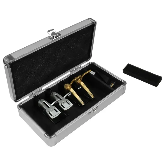Odyssey KCC4PR2SD, KROM Series Silver Diamond PRO2 Case For Four Turntable Needle Cartridges