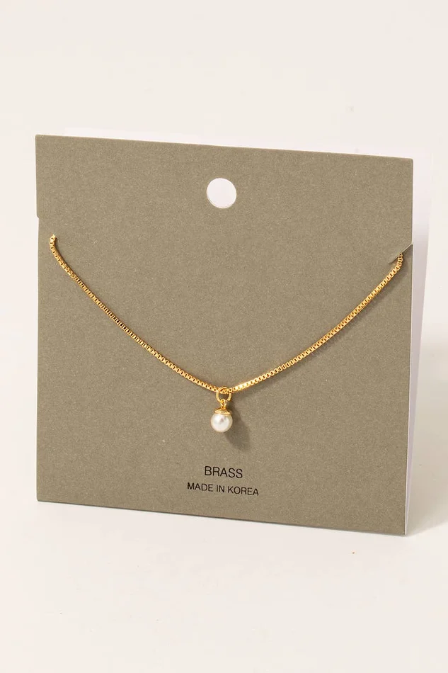 Pearl Bead Pendant Box Chain Necklace: Gold