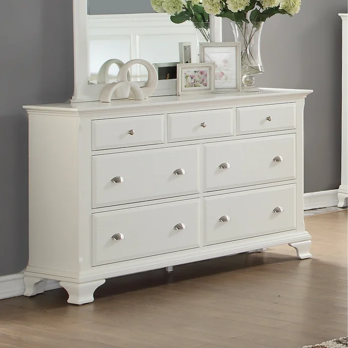 Roundhill Furniture Laveno White Wood 7-Drawer Dresser