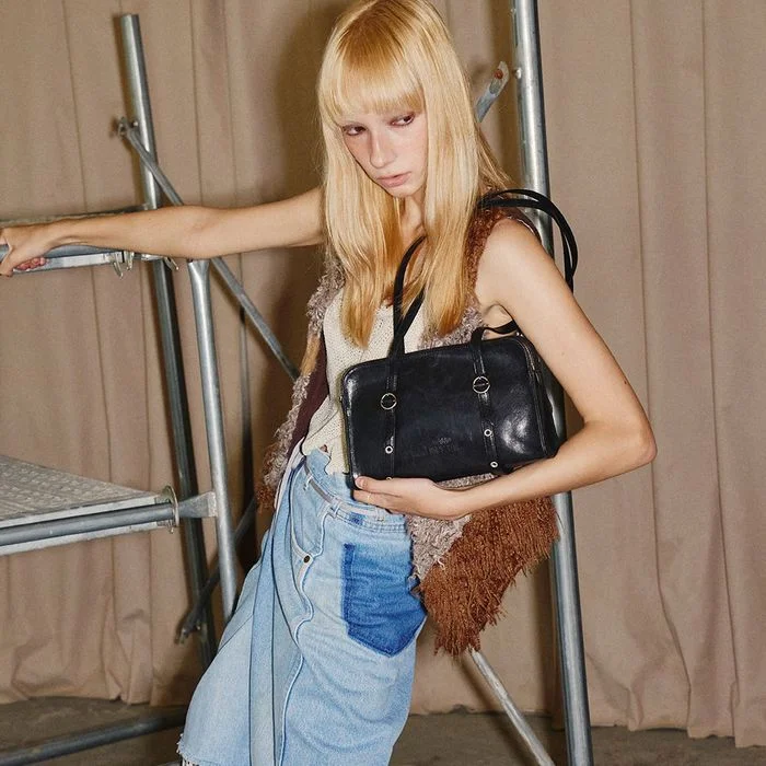 SAND MUSEUM SADDLE STRAP BAG