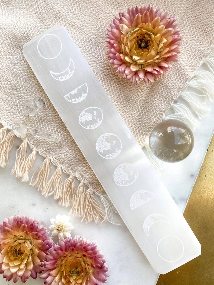 Selenite Crystal Charging Cleansing Rectangle – Moon Phase (8″)