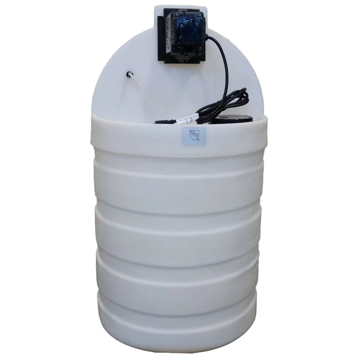 Stenner 30 Gallon Tank/ Low Dose Pump 25.1OZ/HR 5.5/80PSI 120V/60HZ 1/4″ White