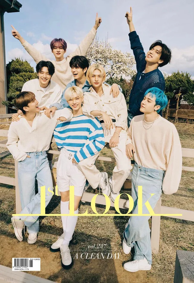 Stray Kids – 1st Look Magazine Vol.237