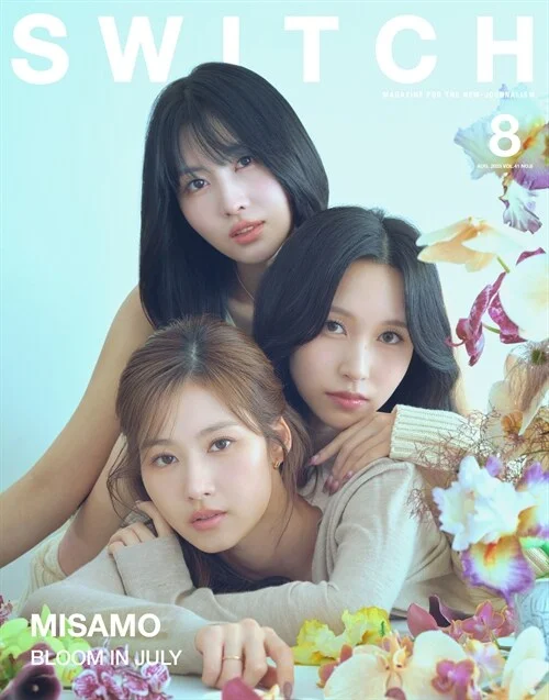 TWICE MINA SANA MOMO auf COVER SWITCH Japan MAGAZINE (BAND 41 Nr. 08 AUSGABE)