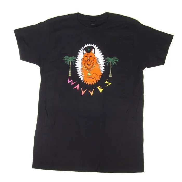 Wavves: King Of The Beach Shirt – Black