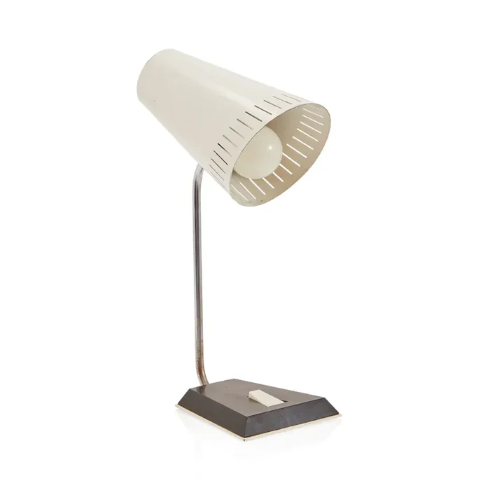 White Steel Table Lamp Supply